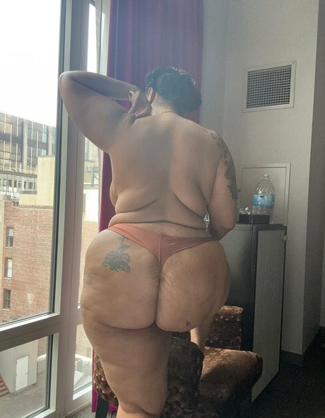 muscular women onlyfans free nude galleries