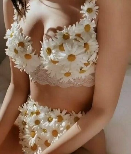 teen shemale onlyfans porno pic