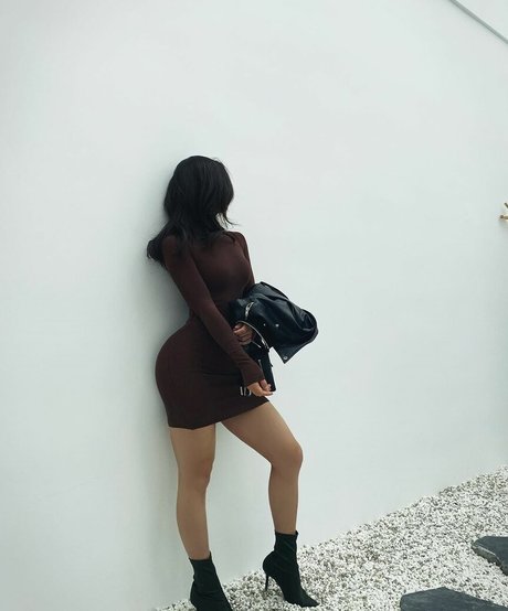 blonde wife onlyfans naked picture