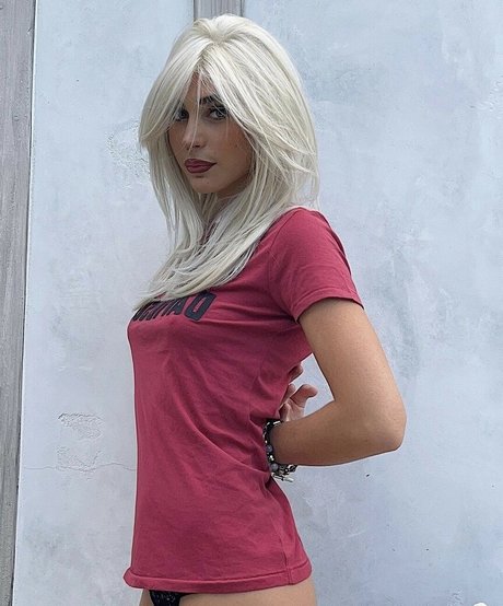 Kate Baum star top image