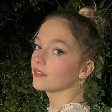 Jayden Bartels sexy star image