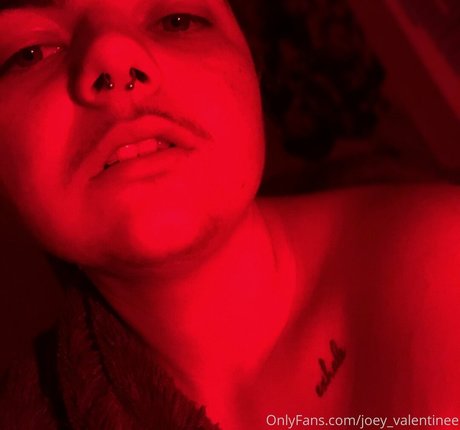 joey valentinee sexy star pics