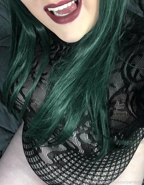 sourpanda69 sexy star photo