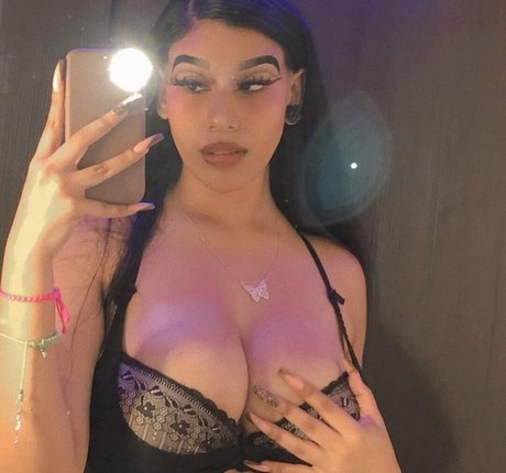 big tits nerd onlyfans pornos image