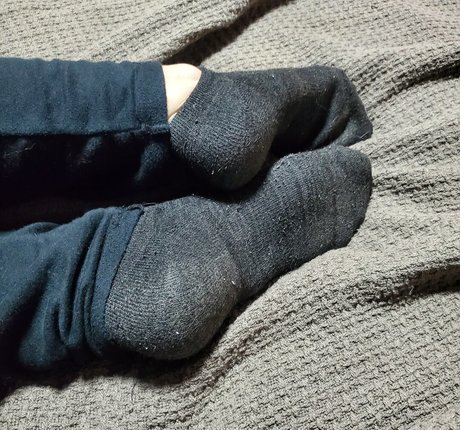 feetbeth perfect star pics