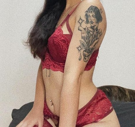 Death Heartt high quality model photo