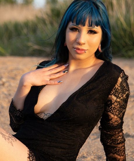 Death Heartt exclusive actress archive
