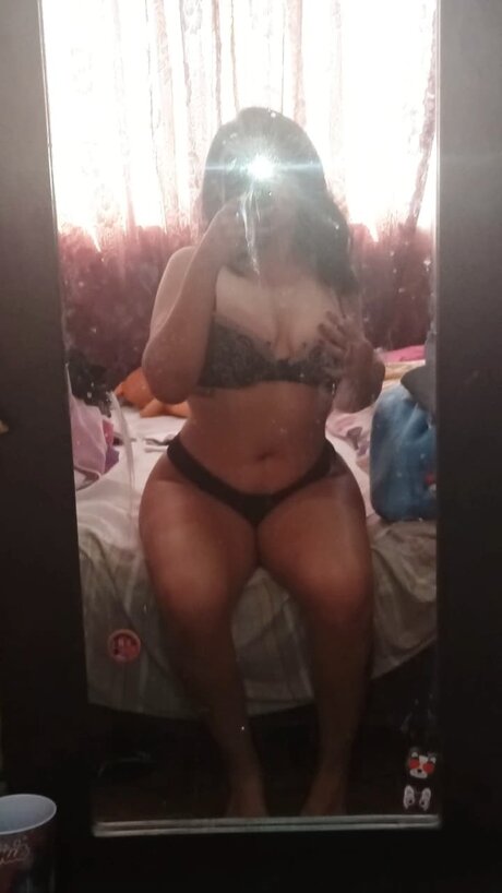 Michlxvx pretty pornstar img