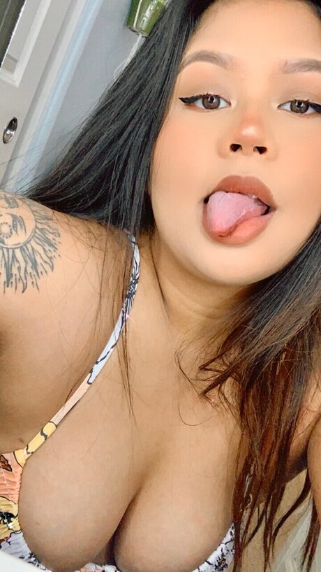 sweet devil beautiful model images