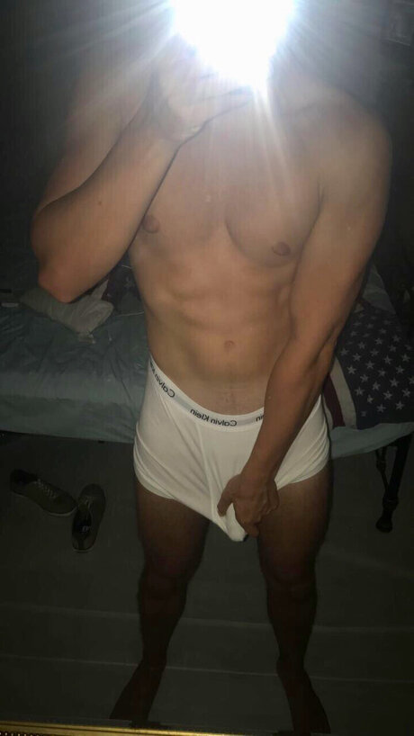 Connor Bolt star erotic photo