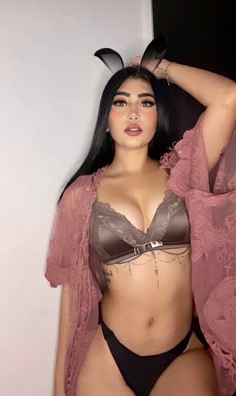 Paula Andrea nudes model images