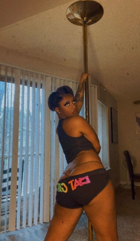 Paradisewithtay star hot pictures