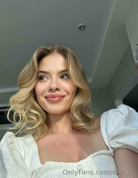 eva xx sex star gallery