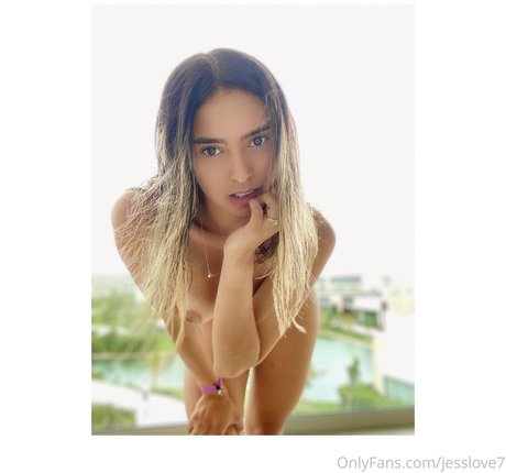 Jesslove7 sexy model img