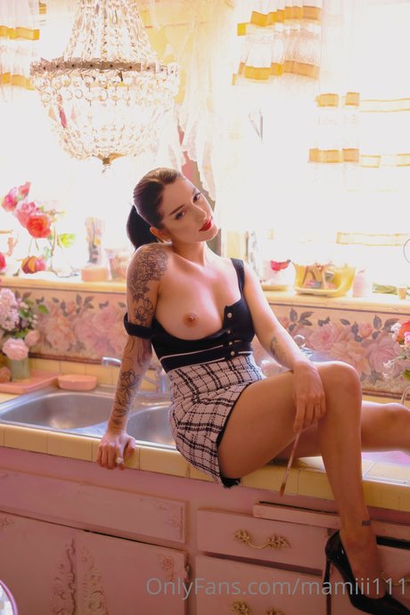 milf young onlyfans beautiful gallery