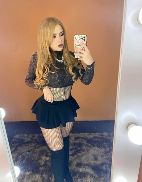 stephanie scarleth star nice pictures