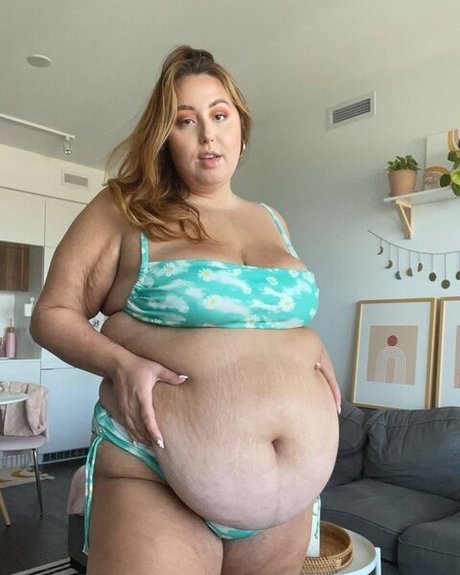 petite slut onlyfans sexy nudes pics