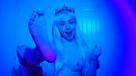Tiny feet treat nudes pornstar galleries