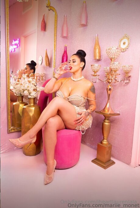 iheartlaurenlala pornstar beautiful img