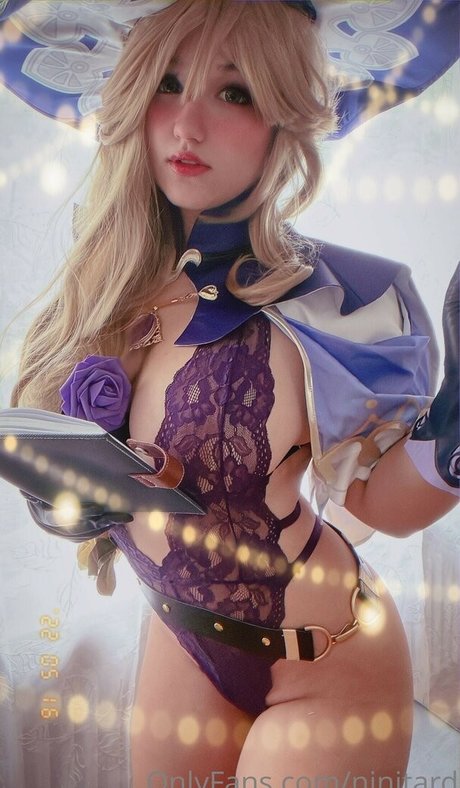 Niniitard pornstar beautiful images