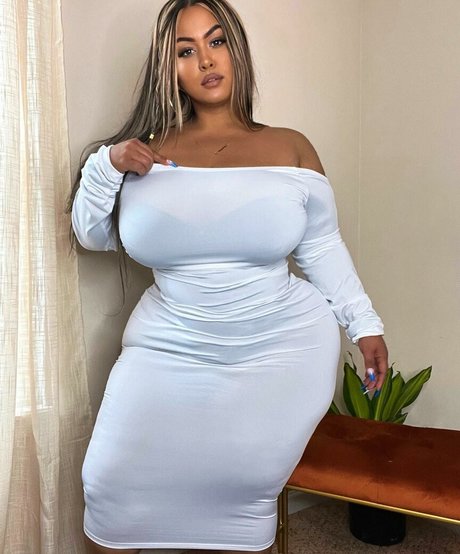 uilanibabe sex pornstar photo