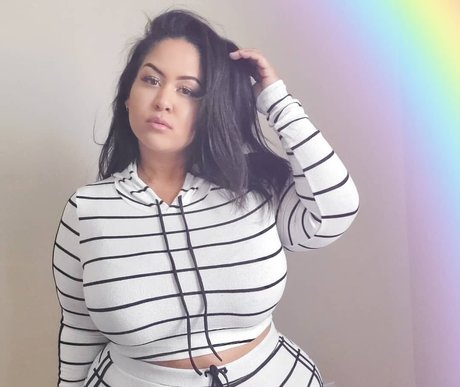 uilanibabe model free galleries