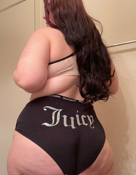 ariibabyy21 exclusive pornstar image