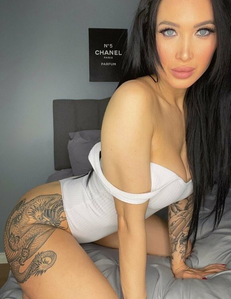 lisaashay model nude images