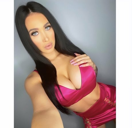 lisaashay star nude photos
