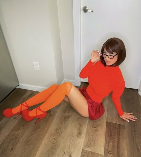 lisaashay perfect model photos