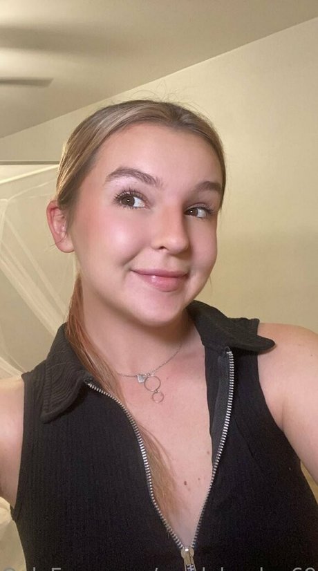 nerdyhayley69 model sex pic