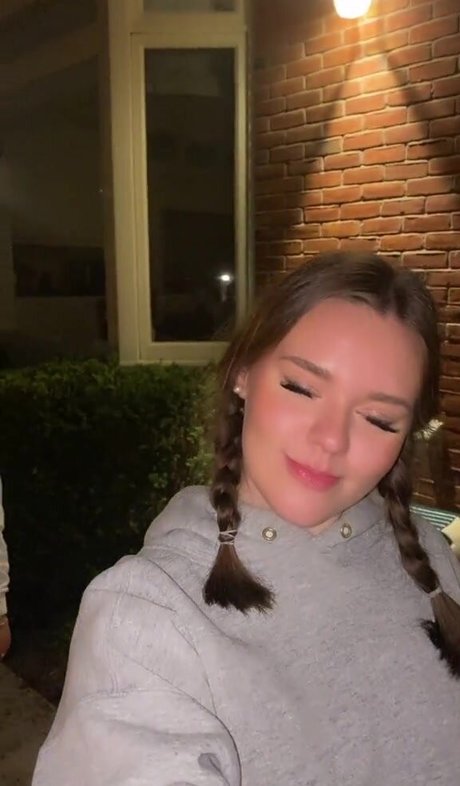 Elizabeth M best pornstar archive