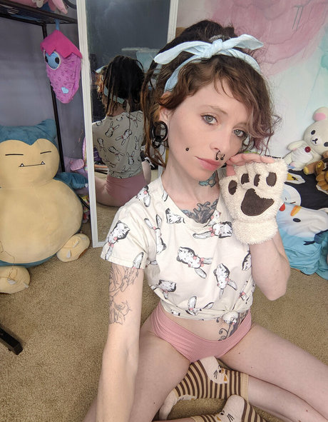 starbucks babie star nudes pictures