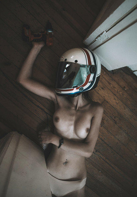 Vahide Bulu pornographic star pic