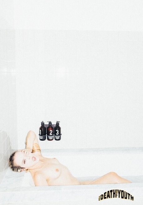 Jordan Bunniie nude actress pic
