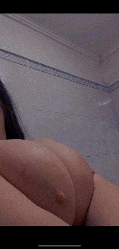 nadiaboobies04 nice actress photo