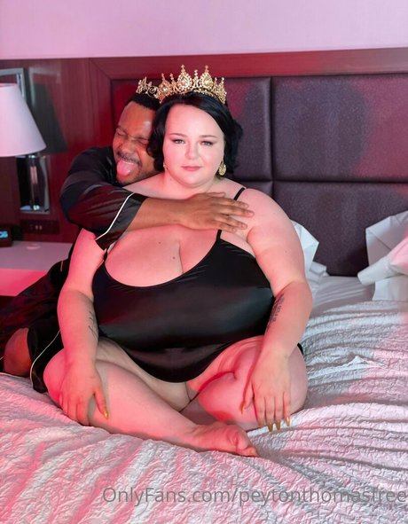 peytonthomasfree star top galleries