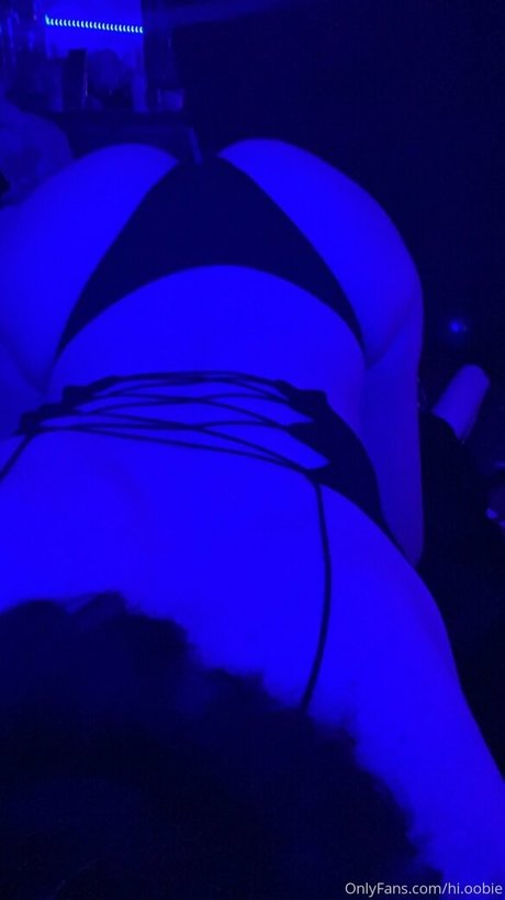 hi oobie pornstar erotic pics