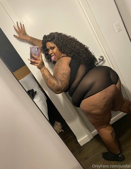 justfat pornstar art photo