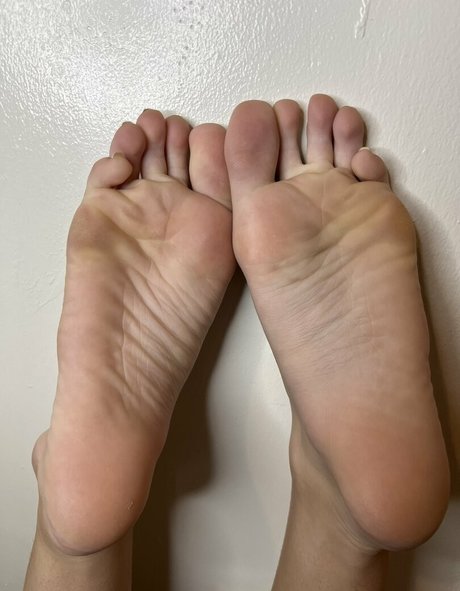 Brees feet1 perfect star photo