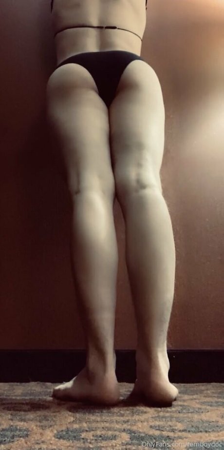 femboydoc naked pornstar picture