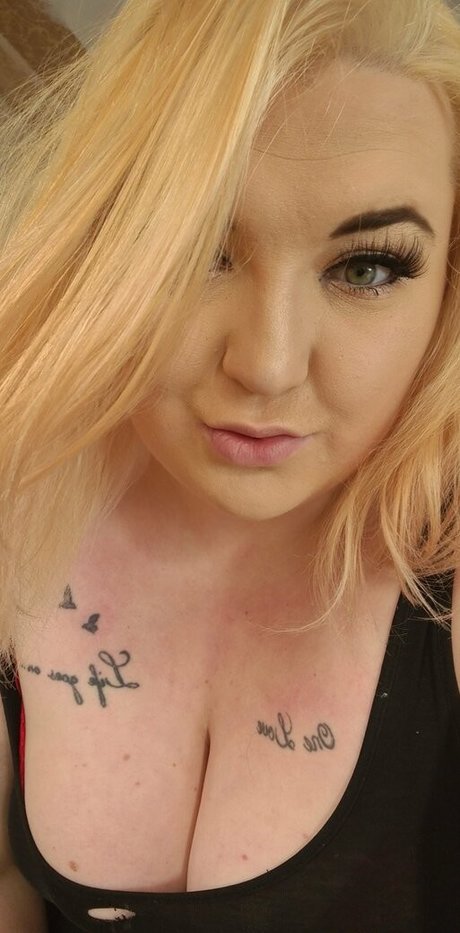 elliemartinxo star xxx photos