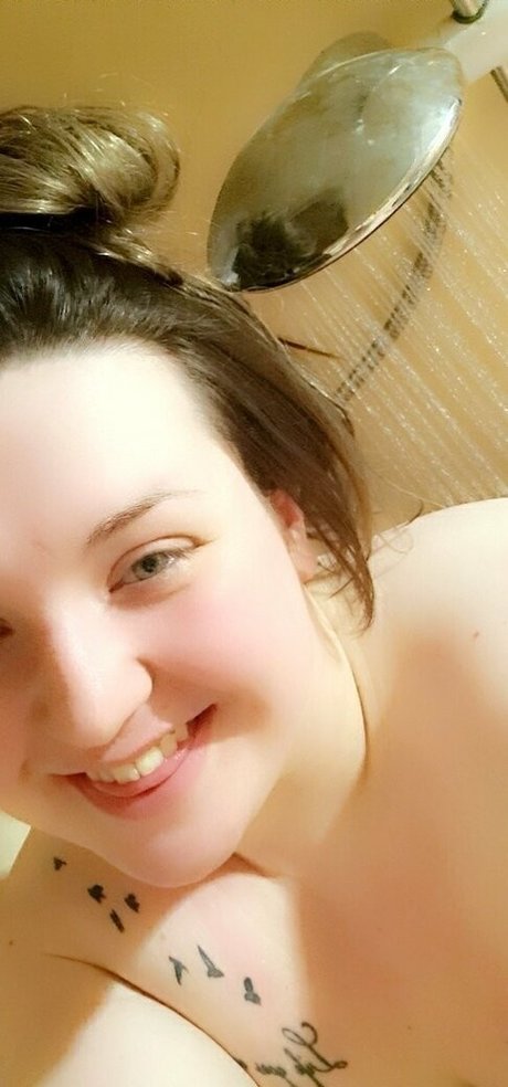 elliemartinxo model free photo