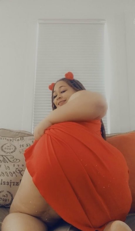 mssynns star top photos