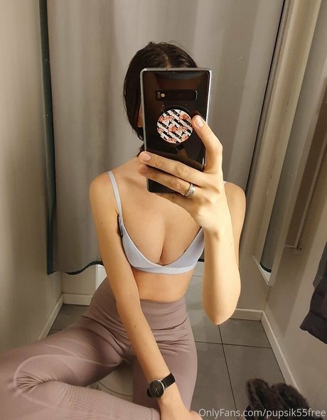 pupsik55free star naked picture