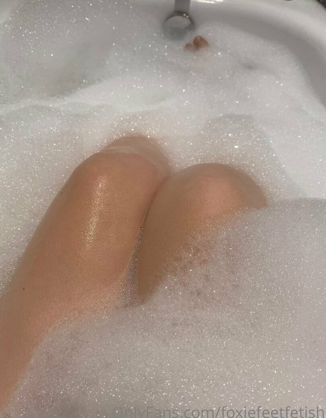 foxiefeetfetish star xxx pics