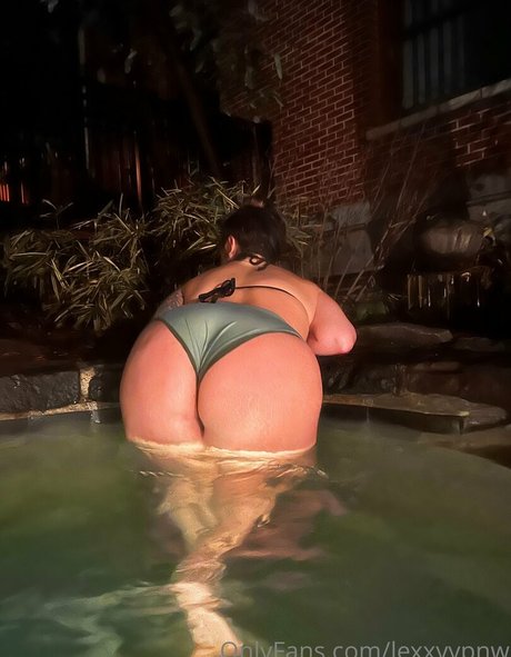 lexxyypnw star nudes archive