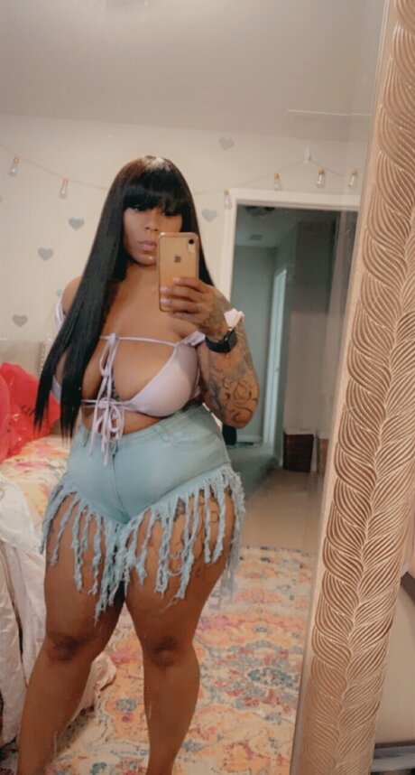 Jada star img