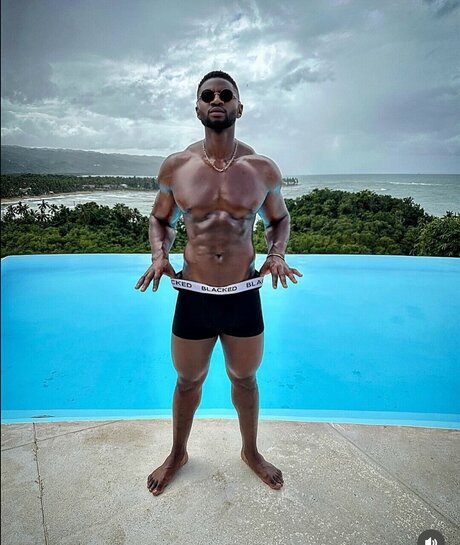 NelsonMandingo X star beautiful pics