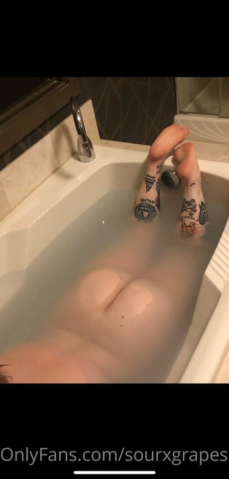 sourxgrapes pornstar erotic picture